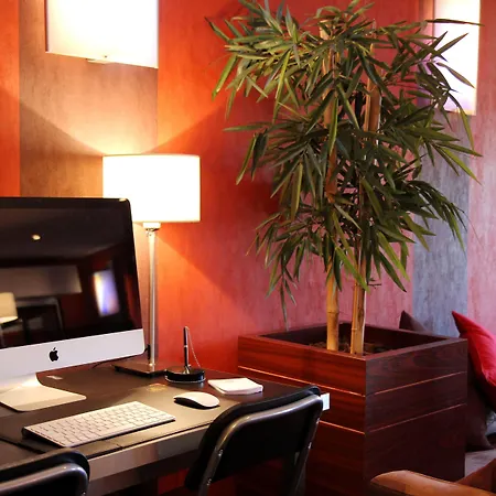 Hotel Western The Versailles 3*